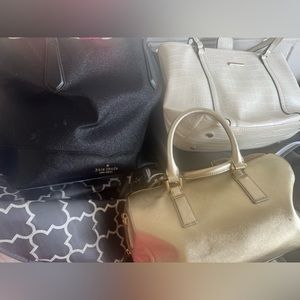 3 FAUX LEATHER TOTE BAGS